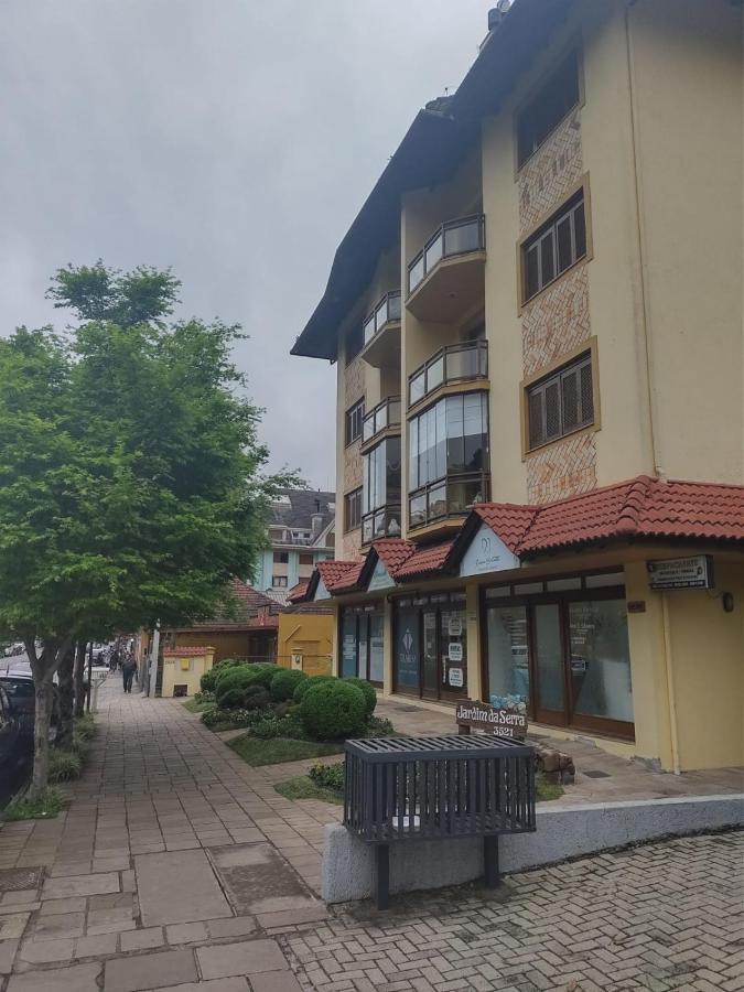 Apartamento Ensolarado No Centro De Gramado Leilighet Eksteriør bilde